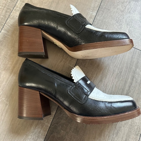Tamara Mellon RARE black and white wood heel loafers - Picture 2 of 5
